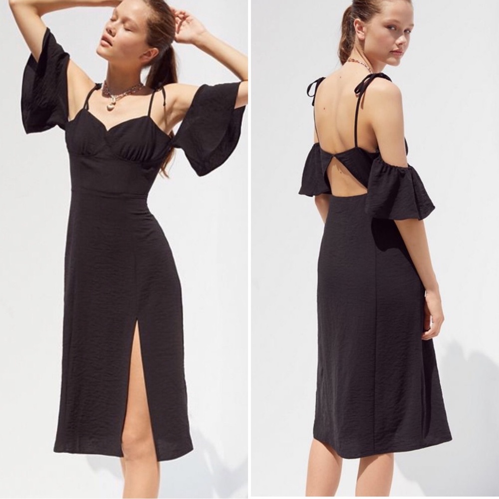 Cold shoulder midi dress